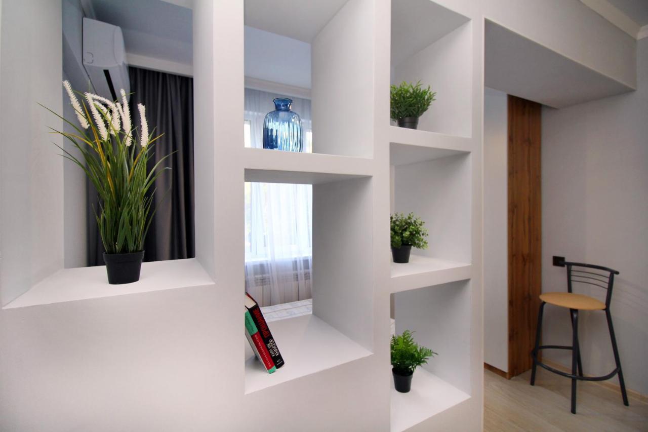 New And Cozy In The Area! 4 Apartment *